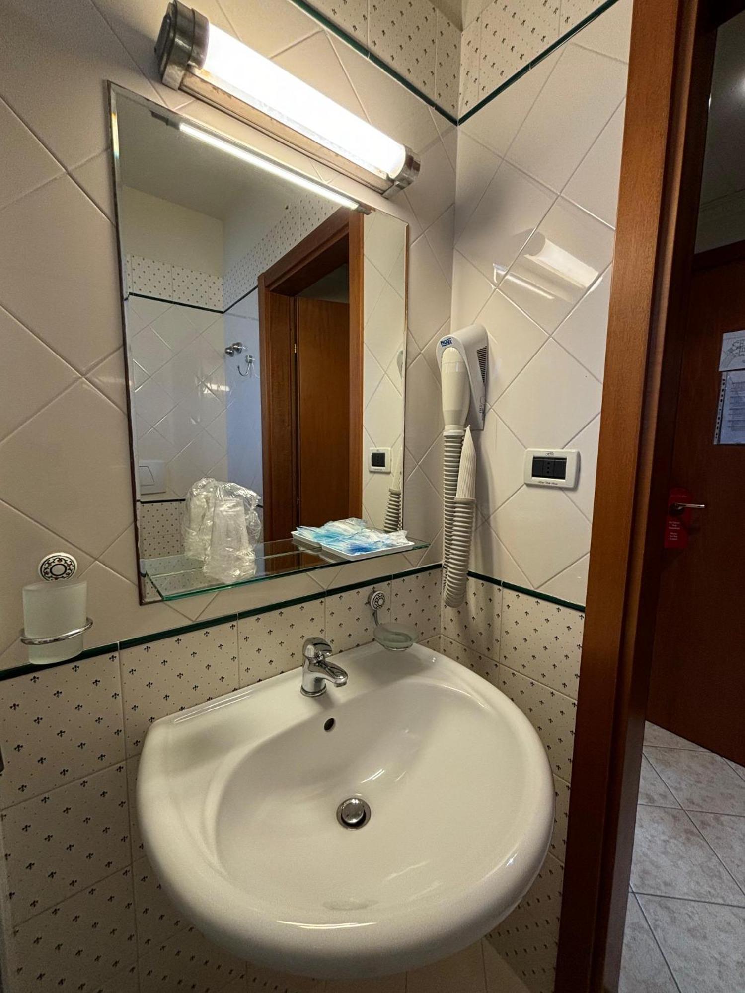 Hotel Valle Rossa Σαν Τζιοβάνι Ροτόντο Εξωτερικό φωτογραφία