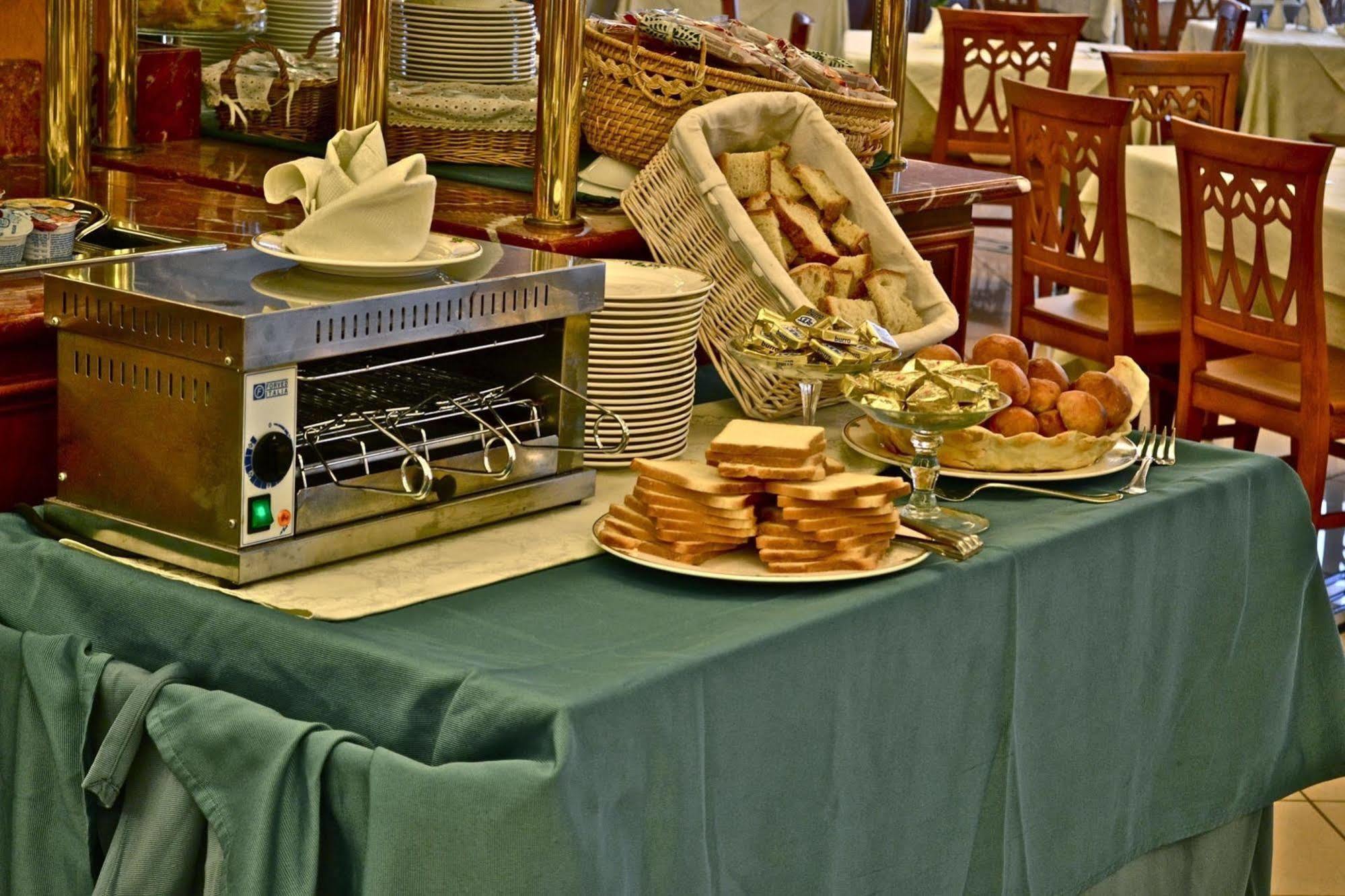 Hotel Valle Rossa Σαν Τζιοβάνι Ροτόντο Εξωτερικό φωτογραφία