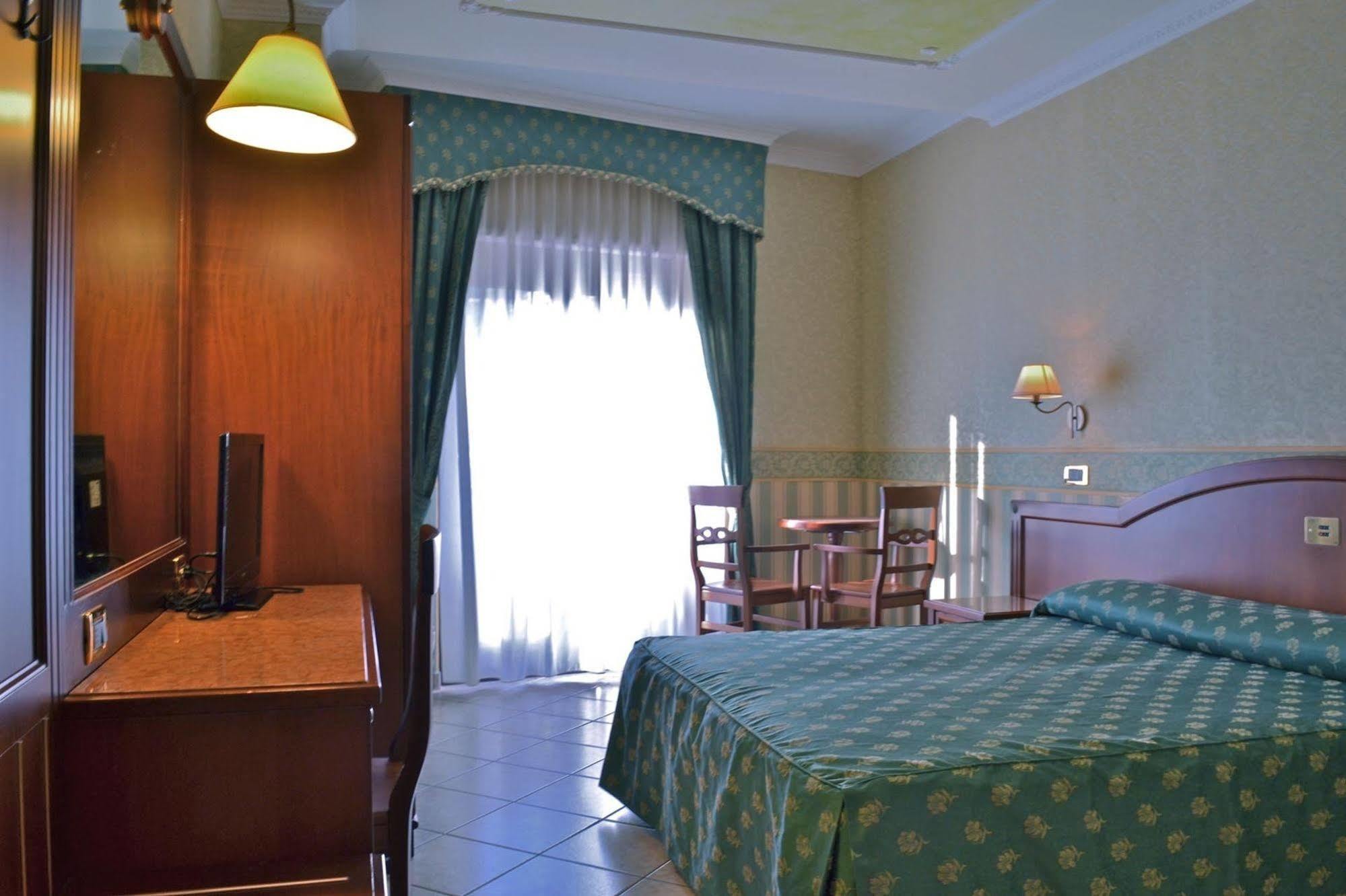 Hotel Valle Rossa Σαν Τζιοβάνι Ροτόντο Εξωτερικό φωτογραφία