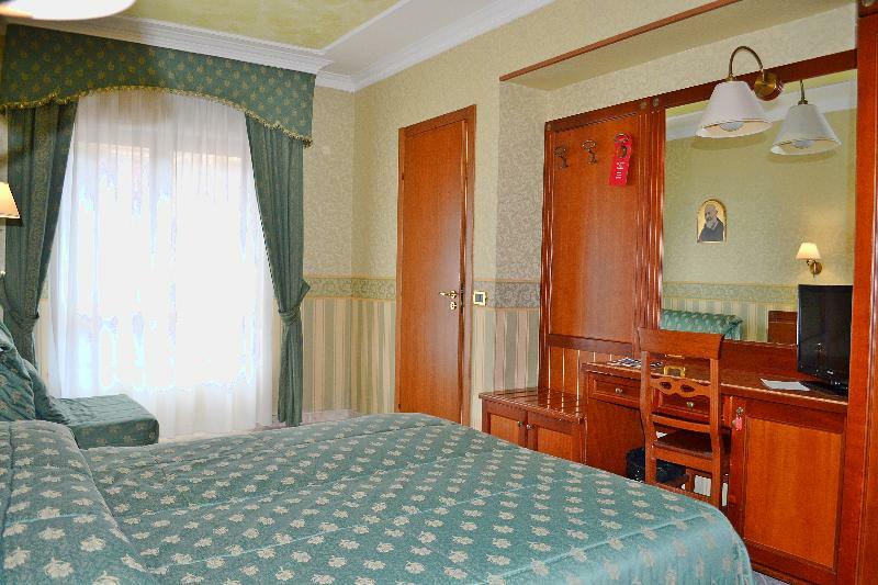 Hotel Valle Rossa Σαν Τζιοβάνι Ροτόντο Εξωτερικό φωτογραφία